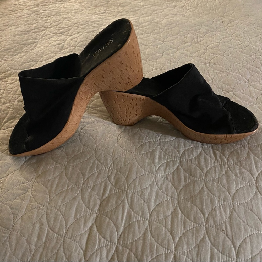 Sahara Black stretchy wedge mules
